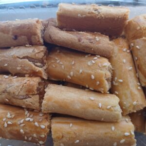 منين بالملبن