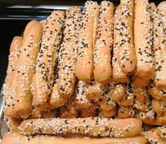 1/4 ك بقسماط سمسم حبة البركة فايش